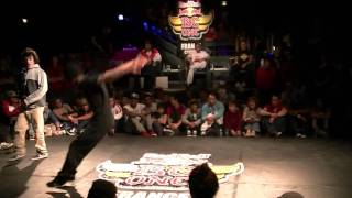 RED BULL BC ONE BATTLE 2011  BBOY NIGGAZ Pockemon Crew vs LIL SHLAG Chasseurs de Prime [upl. by Drislane]