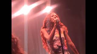 Ravyn Lenae Live at the Birds Eye Tour [upl. by Bunnie]