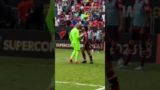 GABIGOL vs WEVERTON 🔥🔥🔥 shorts shortsfutebol [upl. by Meer]