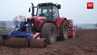 So funktioniert eine Sämaschine SommergersteAussaat mit Traktor und Saatkombination [upl. by Una58]