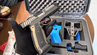 Open Box Laugo Arms Alien Pistol 171 Standart Fiber Optic Iron Sight Custom Hard case Alien czech [upl. by Yerrot97]