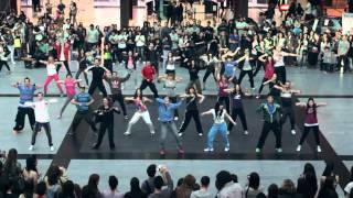 Bailá con ganas  Flashmob adidas Women [upl. by Adnoma]