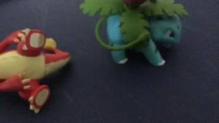 Charmeleon vs Bulbasaur [upl. by Lopes]