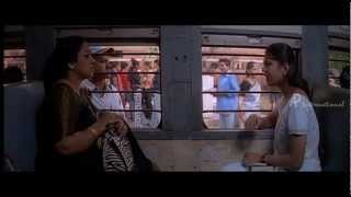 Kadhal Sadugudu  Vikram catches the train [upl. by Ehcadroj381]