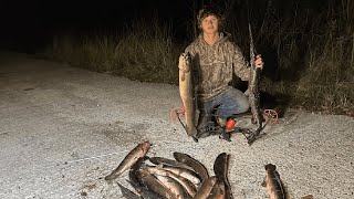 Can You REALLY Catch More FISH with SWAMP BOWFISHING [upl. by Thapa]