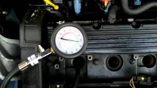 freelander 18 16V compression test cylinder 1 [upl. by Brandie912]