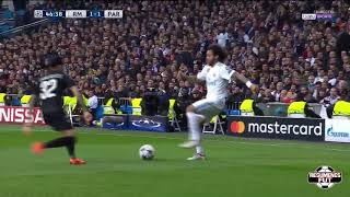 Real Madrid vs PSG 3 1 Resumen Highlights 14022018 [upl. by Enimsaj]