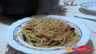 Pasta ai Frutti di Mare con Vongole e Gamberi wwwsfizidicalabriacom HD [upl. by Maxie227]