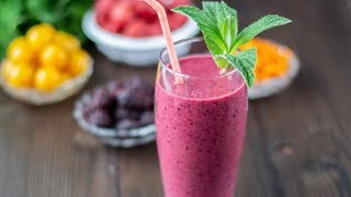 How To Make a Breakfast Smoothie [upl. by Nesahc]