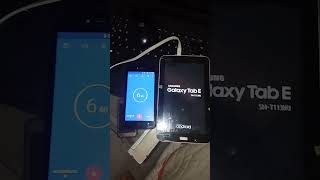 Samsung Galaxy Tab E SMT113NU  Hora de inicio [upl. by Asilav]