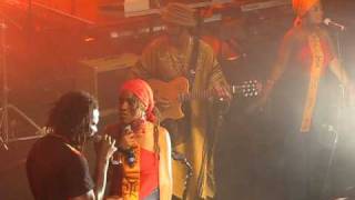 TIKEN JAH FAKOLY  Political War  PARIS LA CIGALE 20012011  BONNE QUALITÉ HQ [upl. by Geoffrey]