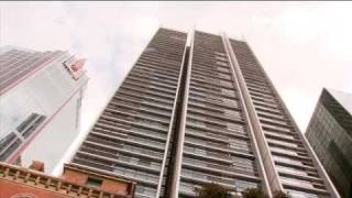 French Spiderman Climbs a Skyscraper in Sydney CBD [upl. by Petracca]