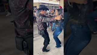 Cesi y Gonzalo lindos bailando en TX youtubeshortsvideo baile 956valley dancemusic lapulga [upl. by Herrah921]