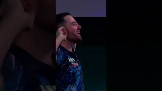 WHAT A COMEBACK FROM LUKE HUMPHRIES  202324 World Darts Championship [upl. by Ahtelra]