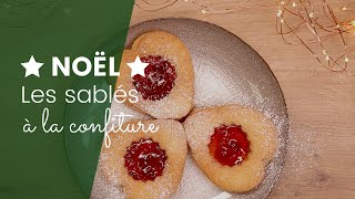 La recette des sablés à la confiture de Noël [upl. by Ylra]