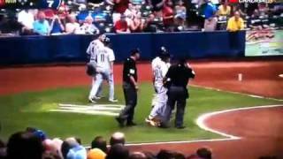 Yadier Molina vs umpire [upl. by Granniah]