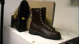 Danner Rainforest work boot 10600 [upl. by Bonner240]