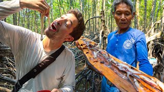 Exotic Filipino Food Eating GIANT TAMILOK “Wood Worms” in Palawan Philippines [upl. by Storz457]