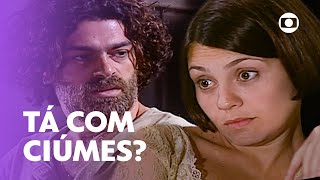 Apaixonada Catarina faz cena de ciúmes e Petruchio fica todo bobo  O Cravo e a Rosa  TV Globo [upl. by Eatnahs]