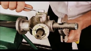 REPARACIÓN DE UNA CREMALLERA MECANICA DE DIRECCION PARTE 1 [upl. by Bocyaj]