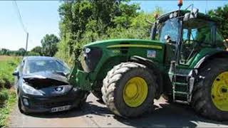 ACCIDENT DE TRACTEURS AGRICOLE [upl. by Simetra316]