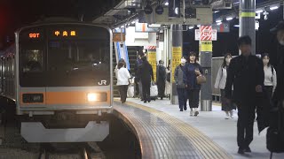 【電球切れ】415 1899T 209系 ﾄﾀ82編成 中央線快速武蔵小金井行き 新宿駅到着シーン [upl. by Ahsienad]