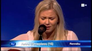 Astrid Smeplass  «Jolene» IDOL Norge HD [upl. by Nitnilc]