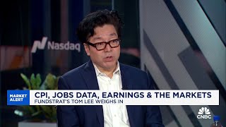 Ive underestimated how strong this markets been says Fundstrats Tom Lee [upl. by Nagar509]