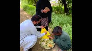 Mara Abu Gari Ki Necha A Gya Tha Tab Sa ma Samosa Beach Kr Ghr k guzara krta Hun [upl. by Etiuqal]