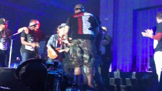 Dre singing happy birthday to Bruno Mars  München  08102011 [upl. by Aicarg]