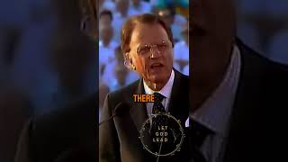 BILLY GRAHAM ADVICE TO YOUNG PEOPLE billygrahamclassics youngpeople Jesus [upl. by Attenborough]