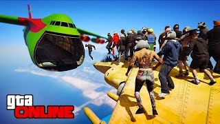 AIRPLANE MEETUP amp 30PLAYER STUNTS  GTA 5 Online  PC Funny Moments [upl. by Zebaj805]