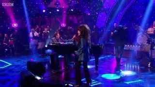 Ronnie Spector  Be My Baby Jools Annual Hootenanny 2015 [upl. by Jeanna962]