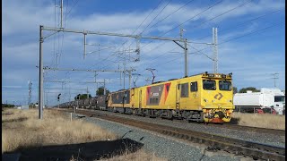 Aurizon and Pacific National Coal Trains Around Blackwater Queensland [upl. by Flinn]