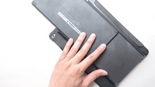 Moshi VersaKeyboard Case for iPad Air 2  Review [upl. by Ivar]