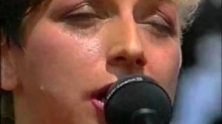 Gianna Nannini Sognami live [upl. by Noslrac]