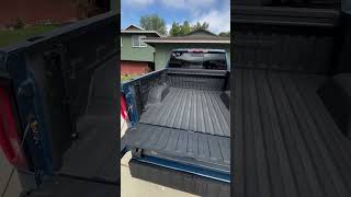 Checking out GM’s MultiPro tailgate [upl. by Crim]