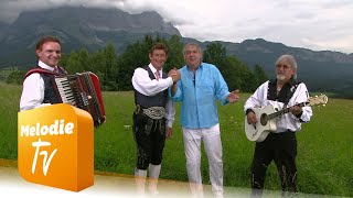 Die Ladiner amp die Amigos  Es lebe die Freundschaft Offizielles Musikvideo [upl. by Akeber]