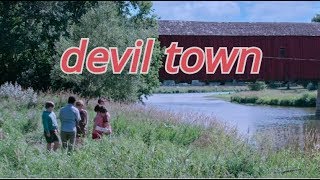 Devil Town  Cavetown IT 2017 [upl. by Bridge601]