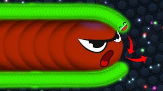 Slitherio Will The Giant Snake Get Out of the Small Snake  Epic Slitherio Gameplay [upl. by Shanie]