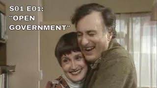 Yes Minister S01 E01  quotOPEN GOVERNMENTquot Season 1 Episode 01 of 7 review [upl. by Atsirhcal]