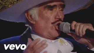 Vicente Fernández  El Último Beso En Vivo [upl. by Chambers831]