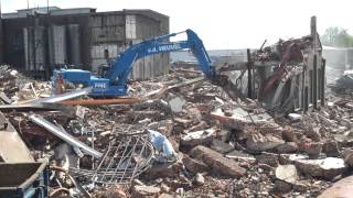 Sloop van de suikerfabriek  Demolition of the sugarfactory Puttershoek part 2 [upl. by Enelrae660]