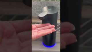 Sleek rechargeable touchless soap dispenser kitchenfinds bathroomdecor touchlesssoapdispenser [upl. by Knitter]