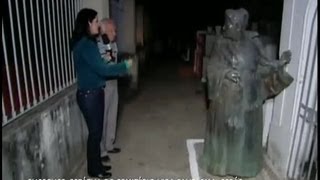 Conheça a quotassustadoraquot lenda da estátua de bronze [upl. by Reahard]