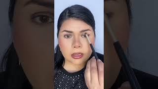 Maquillaje para ojos encapotados maquillajeparaprincipiantes makeup ojosencapotados [upl. by Ellenoj]