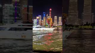 Is there anything interesting that you encounter by chance in the Huangpu River What is this op [upl. by Phillipe]