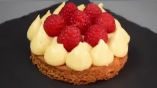 La tarte aux fraises PARFAITE en 5 étapes faciles [upl. by Ahsenat]