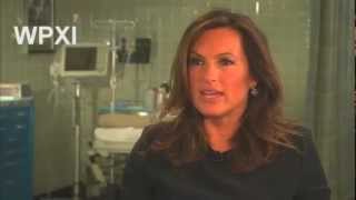 WPXI  Exclusive interview with Mariska Hargitay on Law amp Order SVU set [upl. by Thevenot]