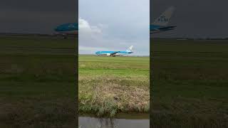 B777 take off planetakeoff takeoff views popular watch fyp funny aircraft [upl. by Tnek]